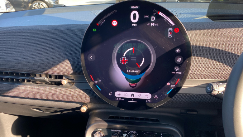 MINI Aceman 135kW E Classic 43kWh 5dr Auto Electric Hatchback